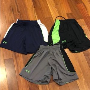 Lot of 3 pairs of under armour shorts smalls